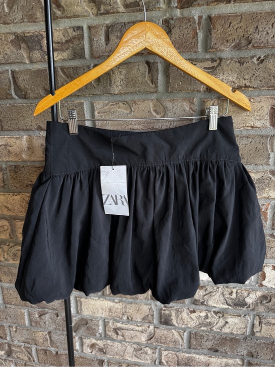 Zara Dresses & Skirts - Zara Black Bubble Hem Mini Skort Size M NWT Balloon Puff Skirt With Shorts